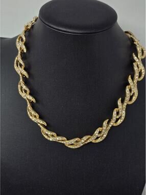 Elizabeth Taylor Avon Eternal Flame Rhinestone Necklace Box